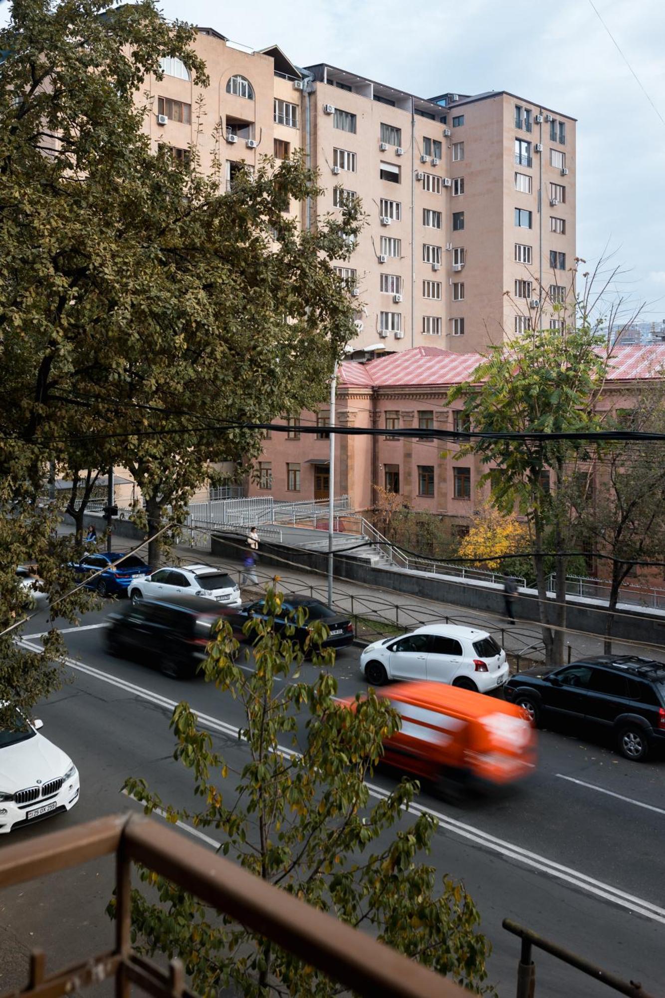 Apartament Designed 1Br Balcony To Saryan St Self-Enrty Keygo 29 Erywań Zewnętrze zdjęcie